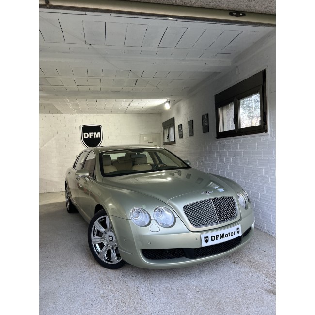 Bentley Flying Spur (DISPONIBLE)