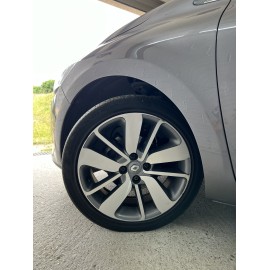 Renault Clio 2015 (DISPONIBLE)